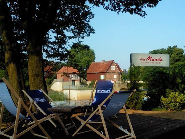 Entspannung pur: Mit Blick auf das Allerwehr.
